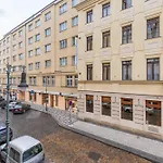 Veliant Apartments